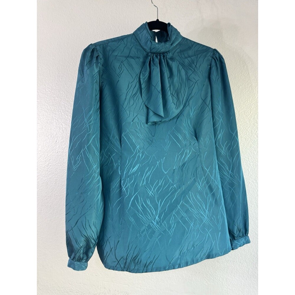 La Blouse Green Top Turleneck with Tie Puffy Sleeve 80s Fancy Top
